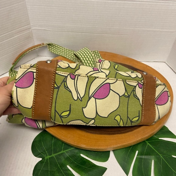 Fossil Floral Flower Print Tote Bag - Picture 4 of 11